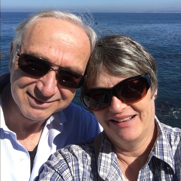 Meet your Posher, Rich - Picture 2 of 6